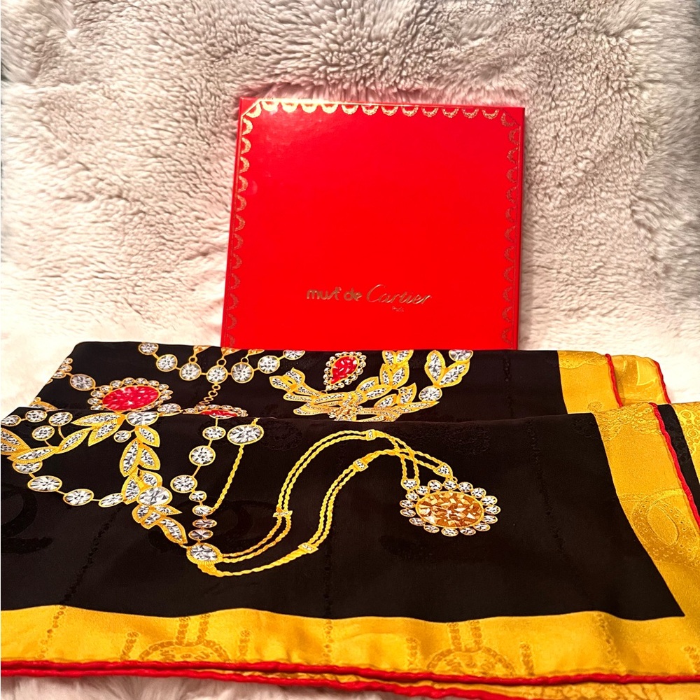 Cartier Scarf (Must de Cartier)